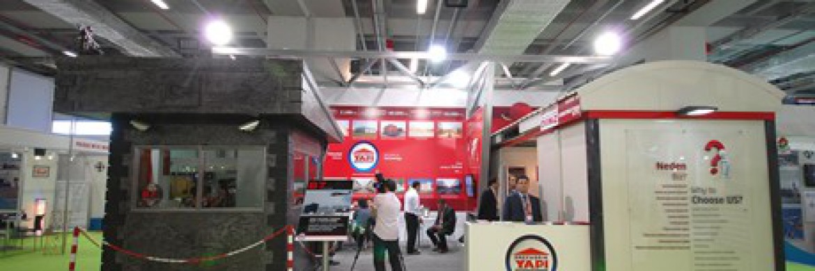 Prefabrik Yapı A.S. stand attracted great interest at Istanbul Construction Exhibition